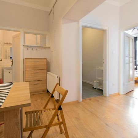 Retro Apartmentments Lobzowska Street 크라쿠프 외부 사진