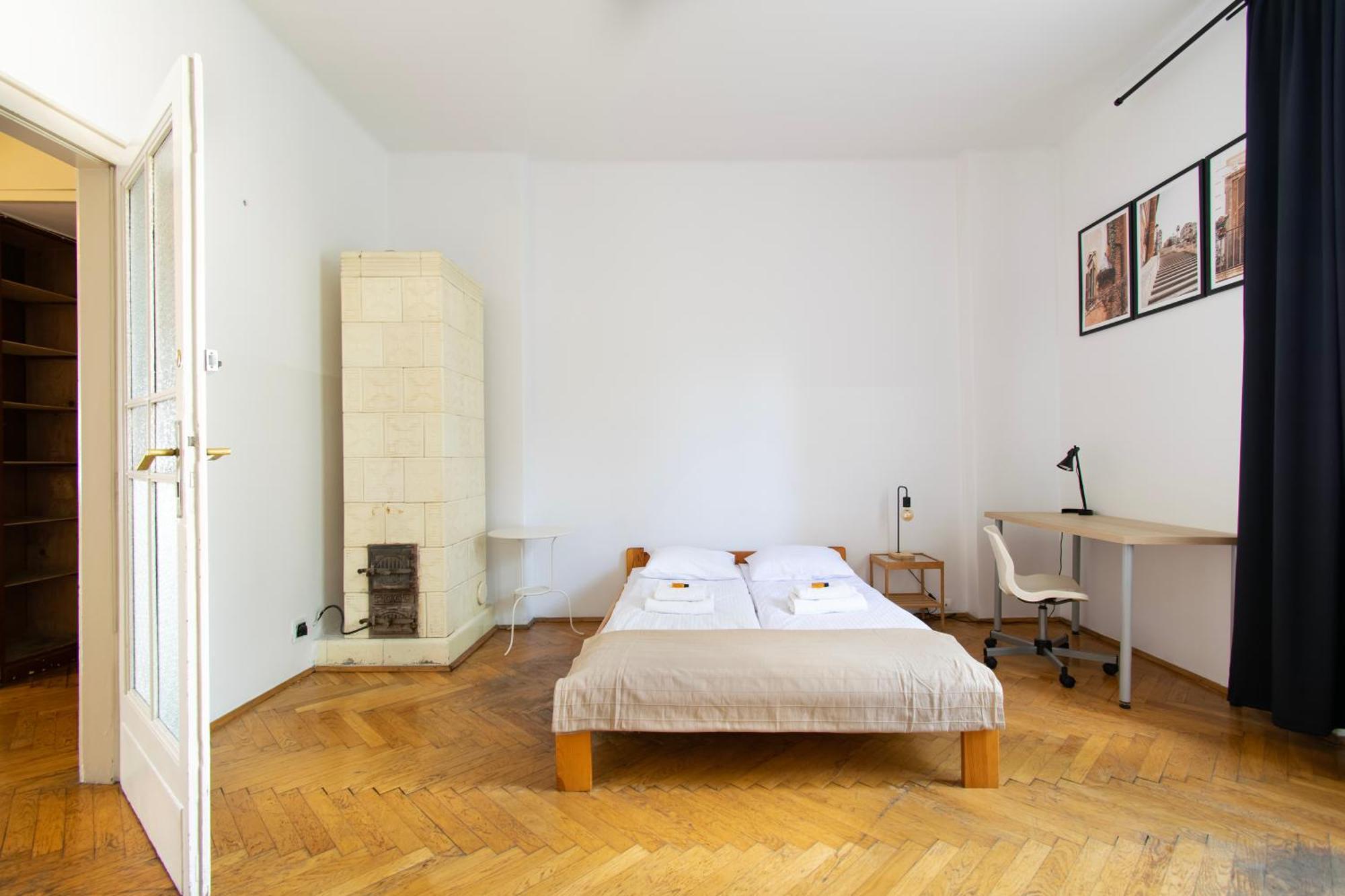 Retro Apartmentments Lobzowska Street 크라쿠프 외부 사진