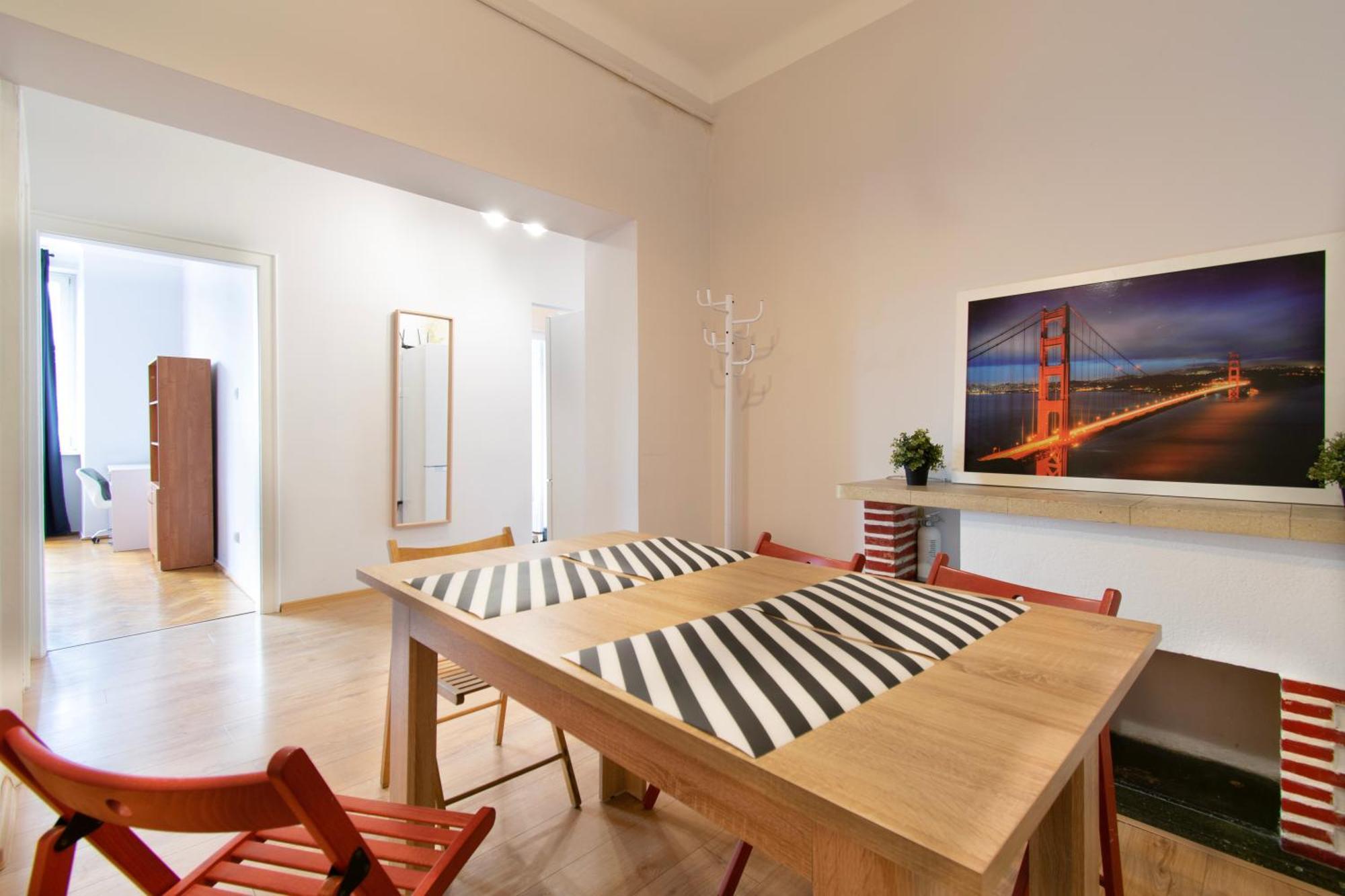 Retro Apartmentments Lobzowska Street 크라쿠프 외부 사진
