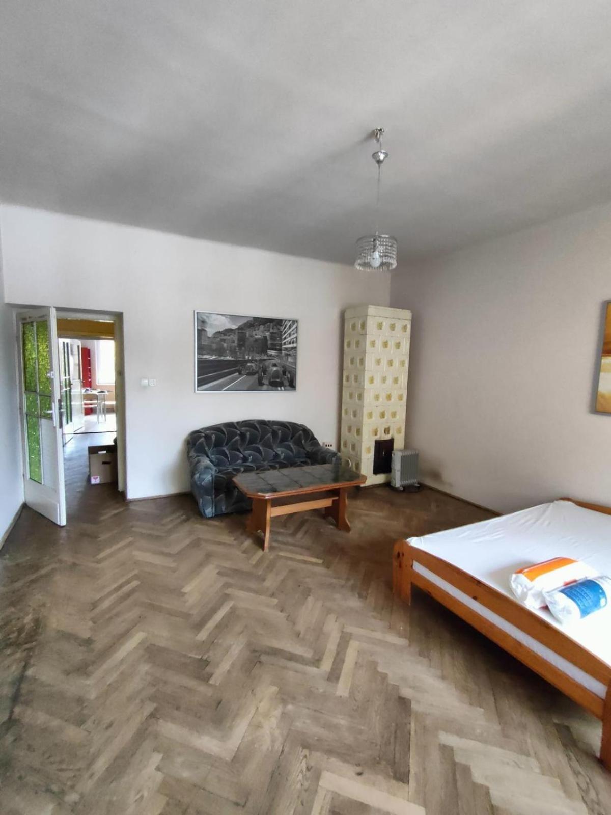 Retro Apartmentments Lobzowska Street 크라쿠프 외부 사진