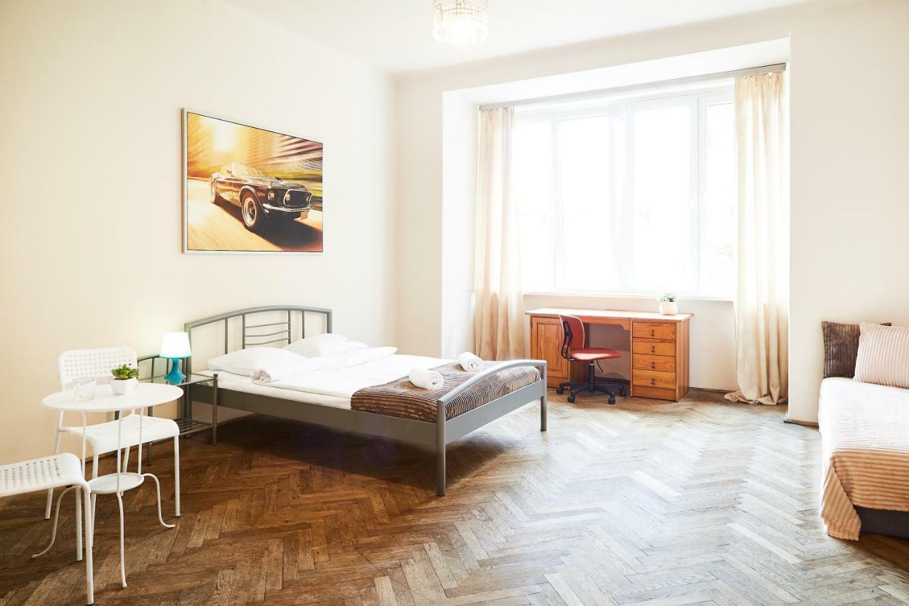 Retro Apartmentments Lobzowska Street 크라쿠프 외부 사진